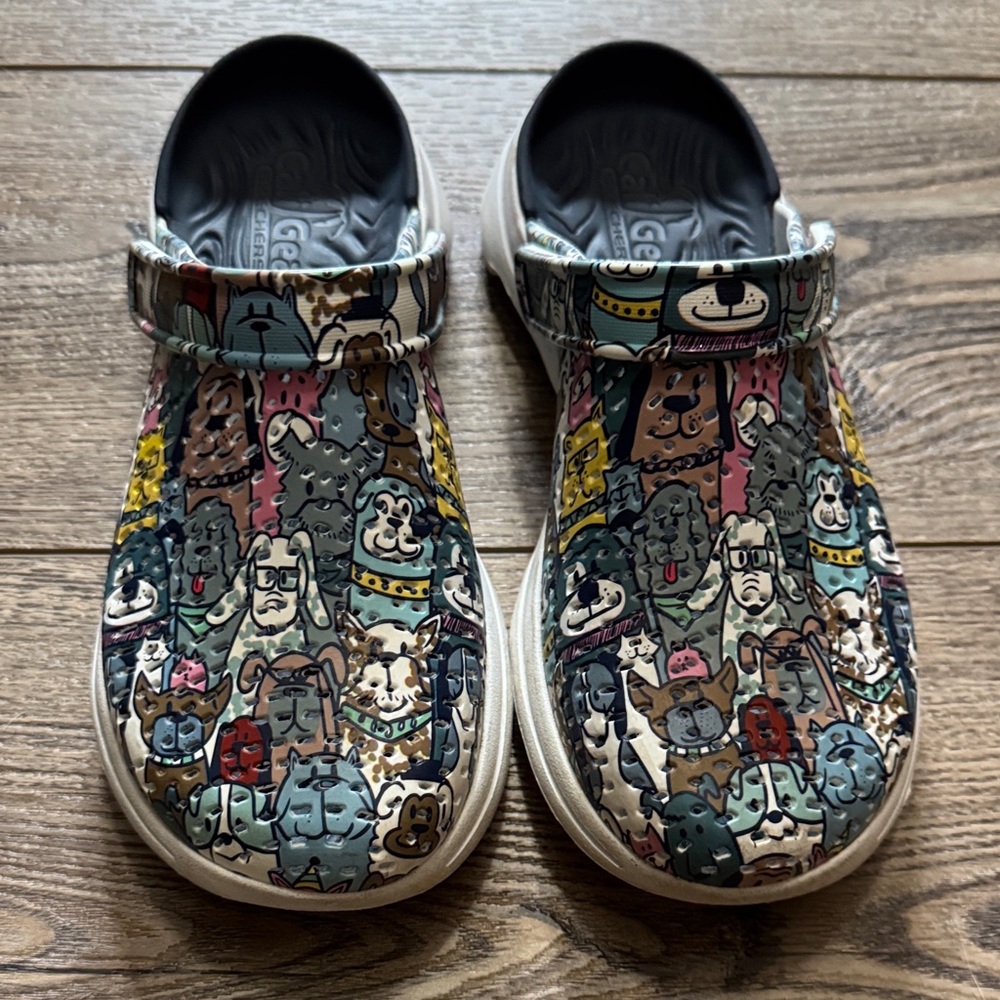 Skechers Cali Gear Multicolor Dog Print Clogs